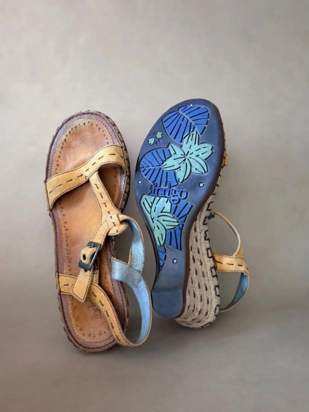 Indigo by Clarks Tan Leather Wedge Sandals Size 8 NEW